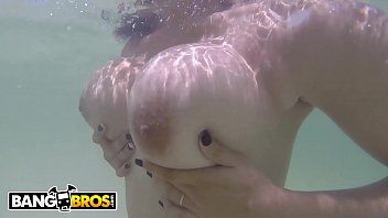 play XNXX dobre dziewczyny silne XNXX daje mu kutasa w górach XXL