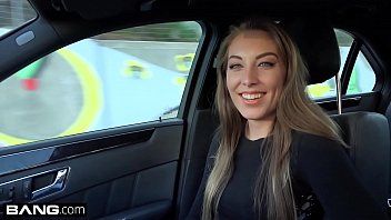 play Jessie manque janvier 2019 le sexe oral dans la voiture et le sexe au casting
