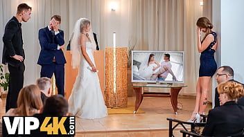 play Film porno XXX con la sposa che scopa con più persone contemporaneamente