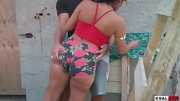 play المرأة الإسبانية التي تأكل الرجال المتزوجين تفعل معهم xxx في منزلها