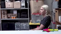 play Big Dick Roleplay: Sex aspru cu o mică adolescentă