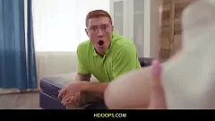 play Sextherapeutin Lena Pauls intime Begegnung mit einem massiven Schwanz